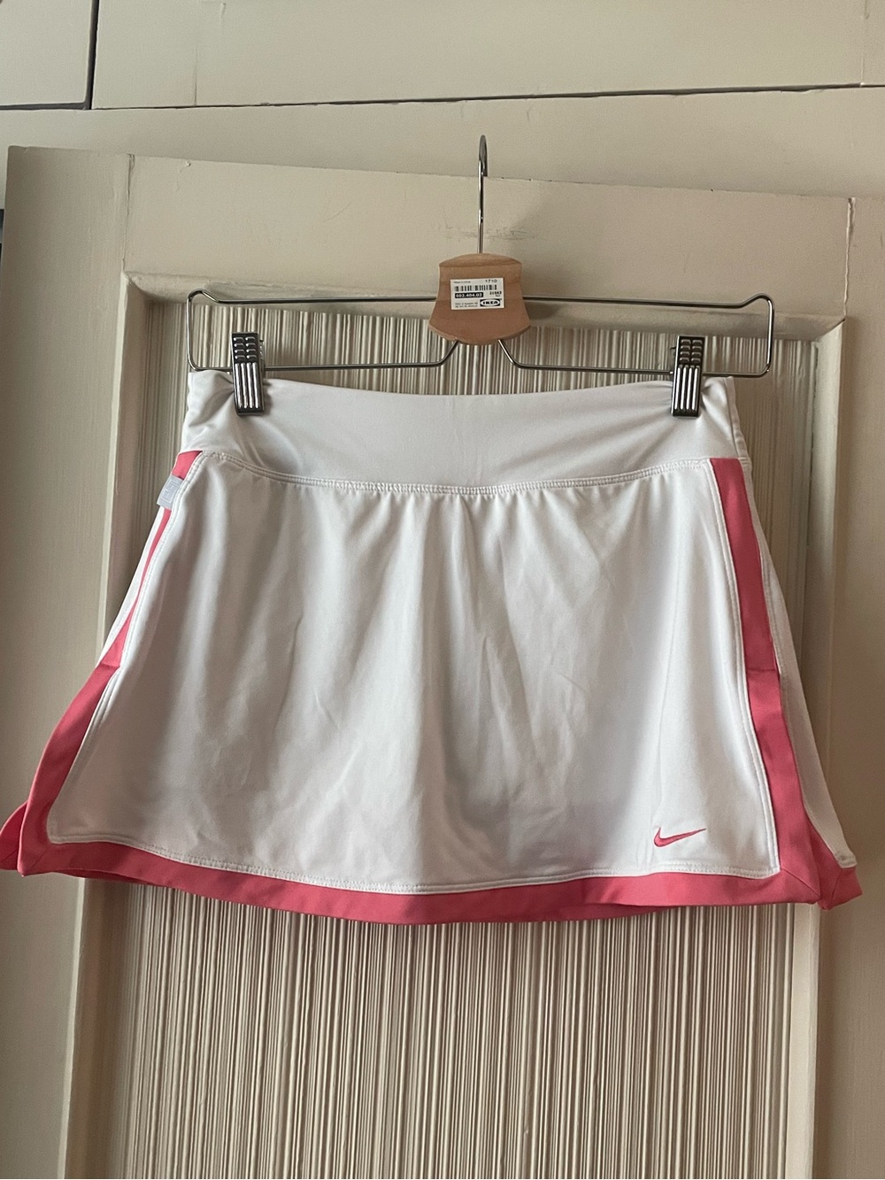 Nike White Skater Tennis Skirt with Pink Trim